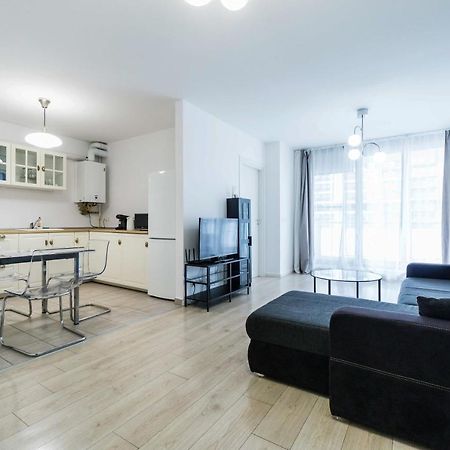 Purple Luxury Aviatiei Apartment Букурещ Екстериор снимка